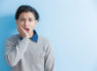 how to prevent tooth decay, person holding jaw